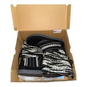 Toms Black and White Striped Winter Boots
